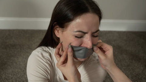 BONDAGE ESCAPE RACE - JENNA EVA