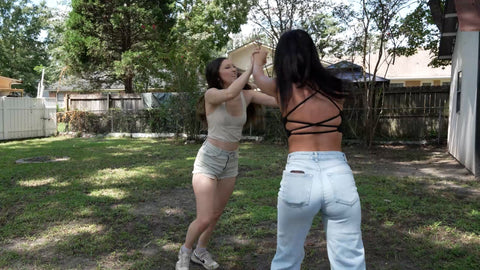 HOUSE PARTY FIGHT - LANEY VS ARIA