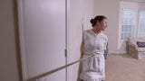 BELLA APRON CLEANUP