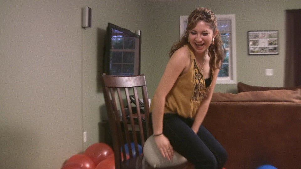 MELISSA BALLOON POPPING