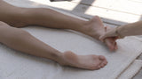 FOOT GRAB