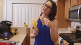 BANANAS - LANEY