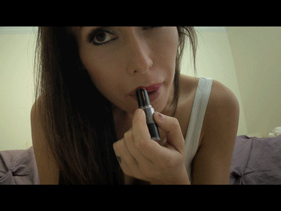 LUSCIOUS LIPS - DAPHNE