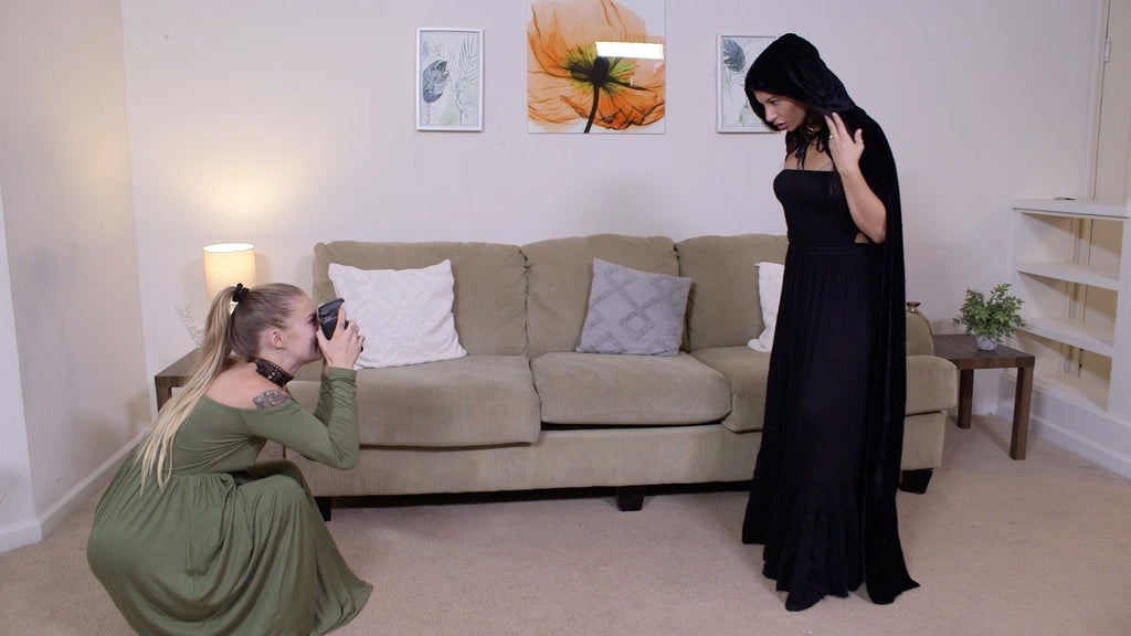 TAE CHARLIE COSPLAY MAKEOUT